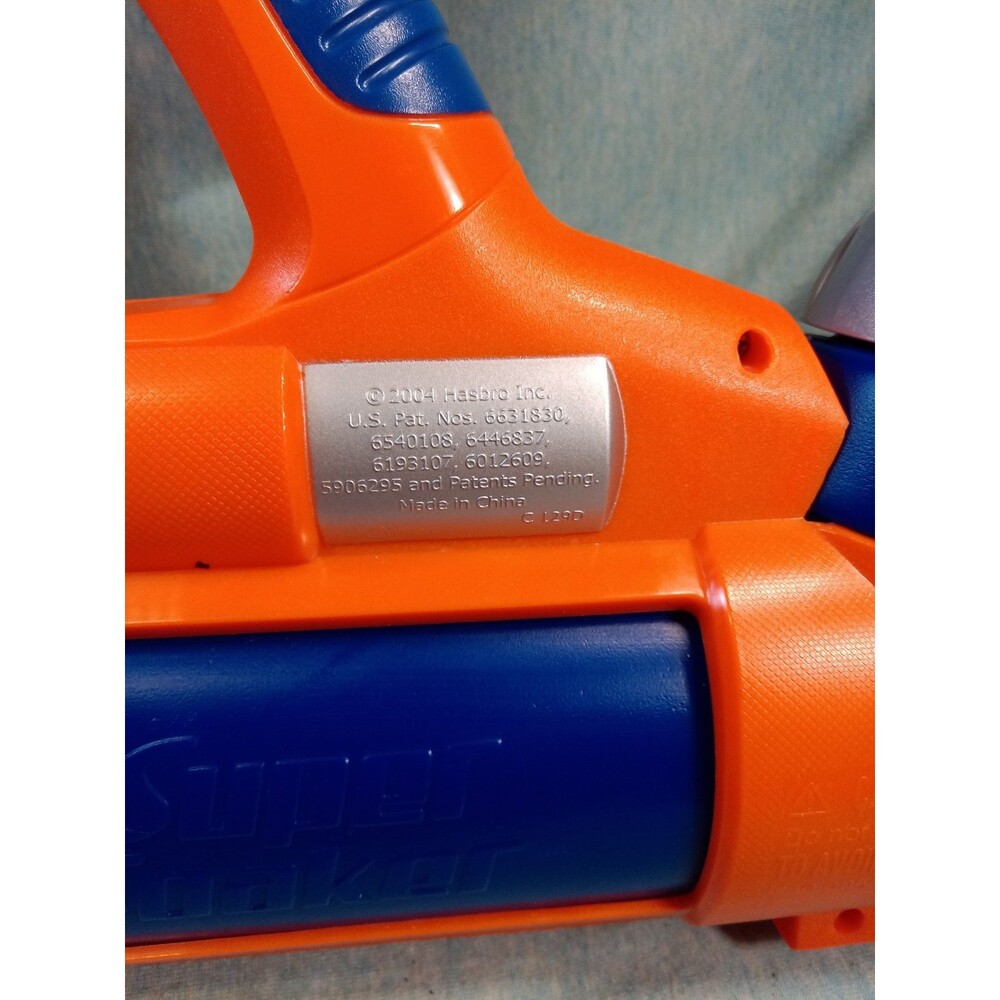 Hasbro 2004 Flash Flood Super Soaker Tested - Picture 3 of 3